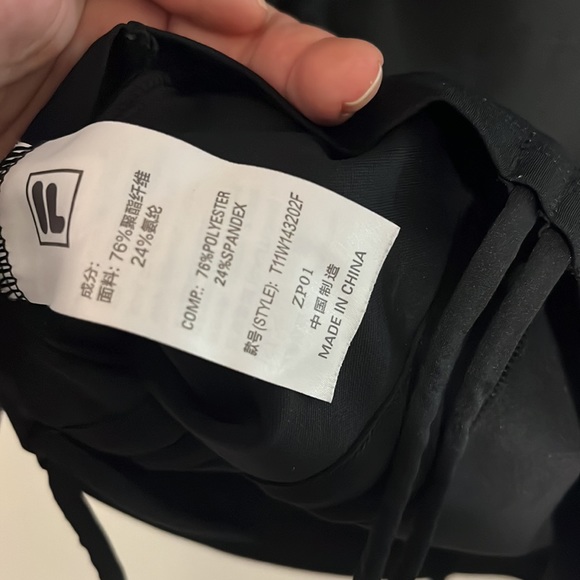 Fila Drawstring Long Sleeve Mock Neck Shirt Size L - Picture 6 of 6